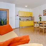 Bella Apartman