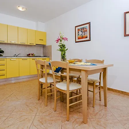 Bella Apartment *