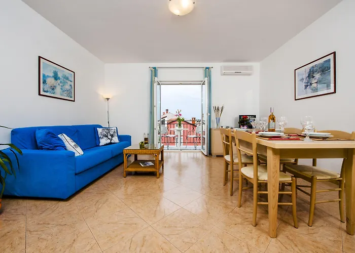 贝拉公寓酒店 * 罗维尼