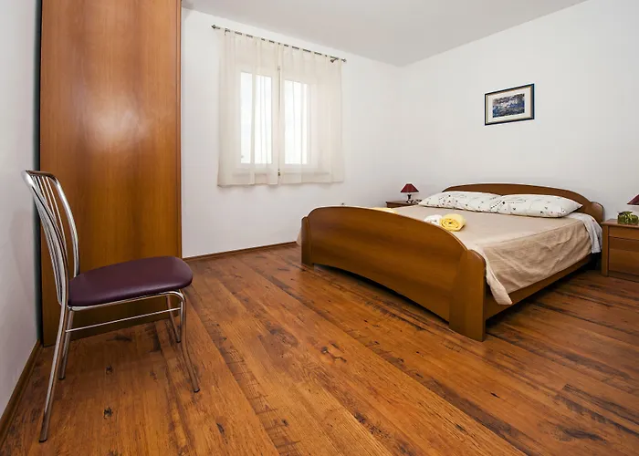 贝拉公寓酒店 *