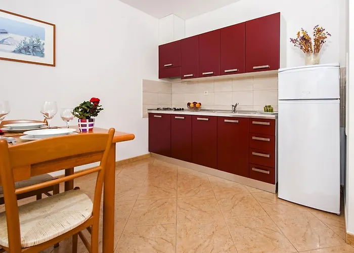 贝拉公寓酒店 公寓 罗维尼