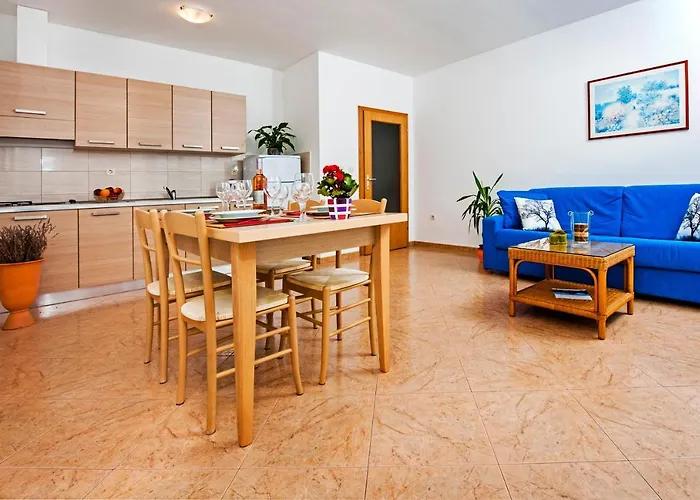 贝拉公寓酒店 公寓 *